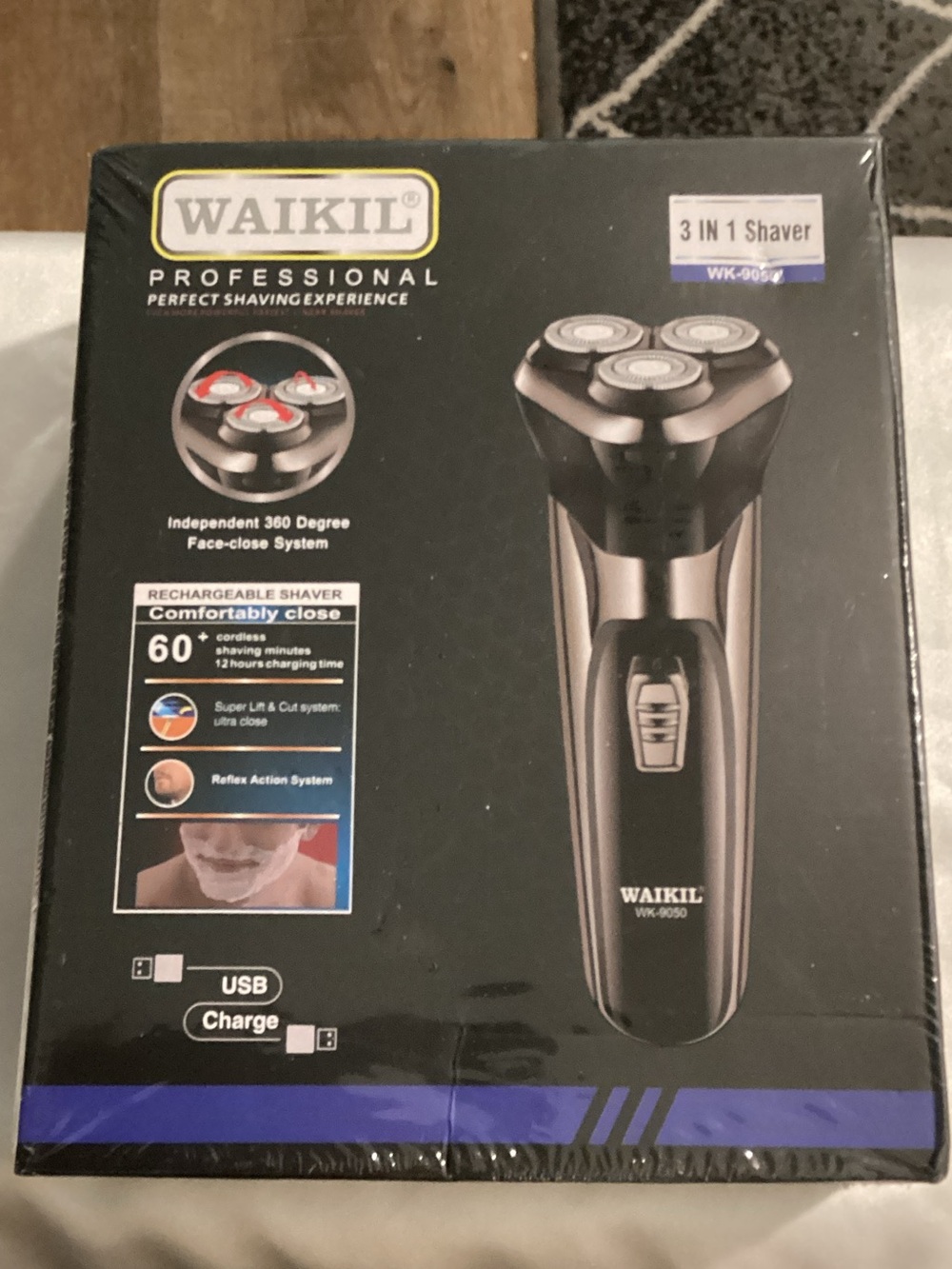 Wahl Black and Silver 3-in-1 Rechargeable Electric Shaver